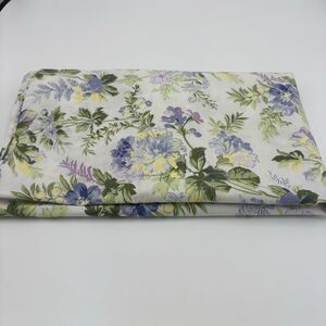 Pottery Barn Bed And Bath Floral Cotton Shams-2 Covers